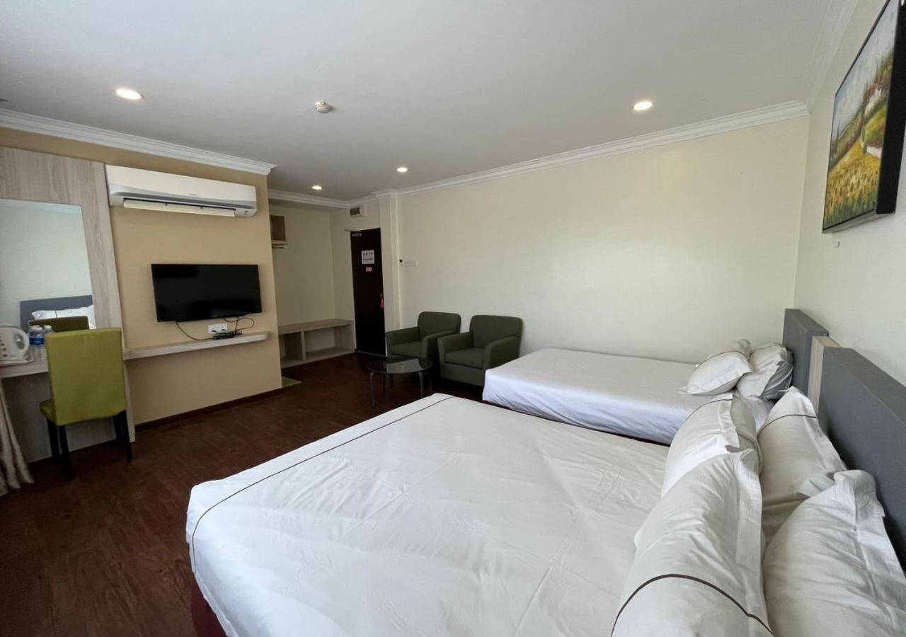 Angsoka Hotel Teluk Intan Zewnętrze zdjęcie