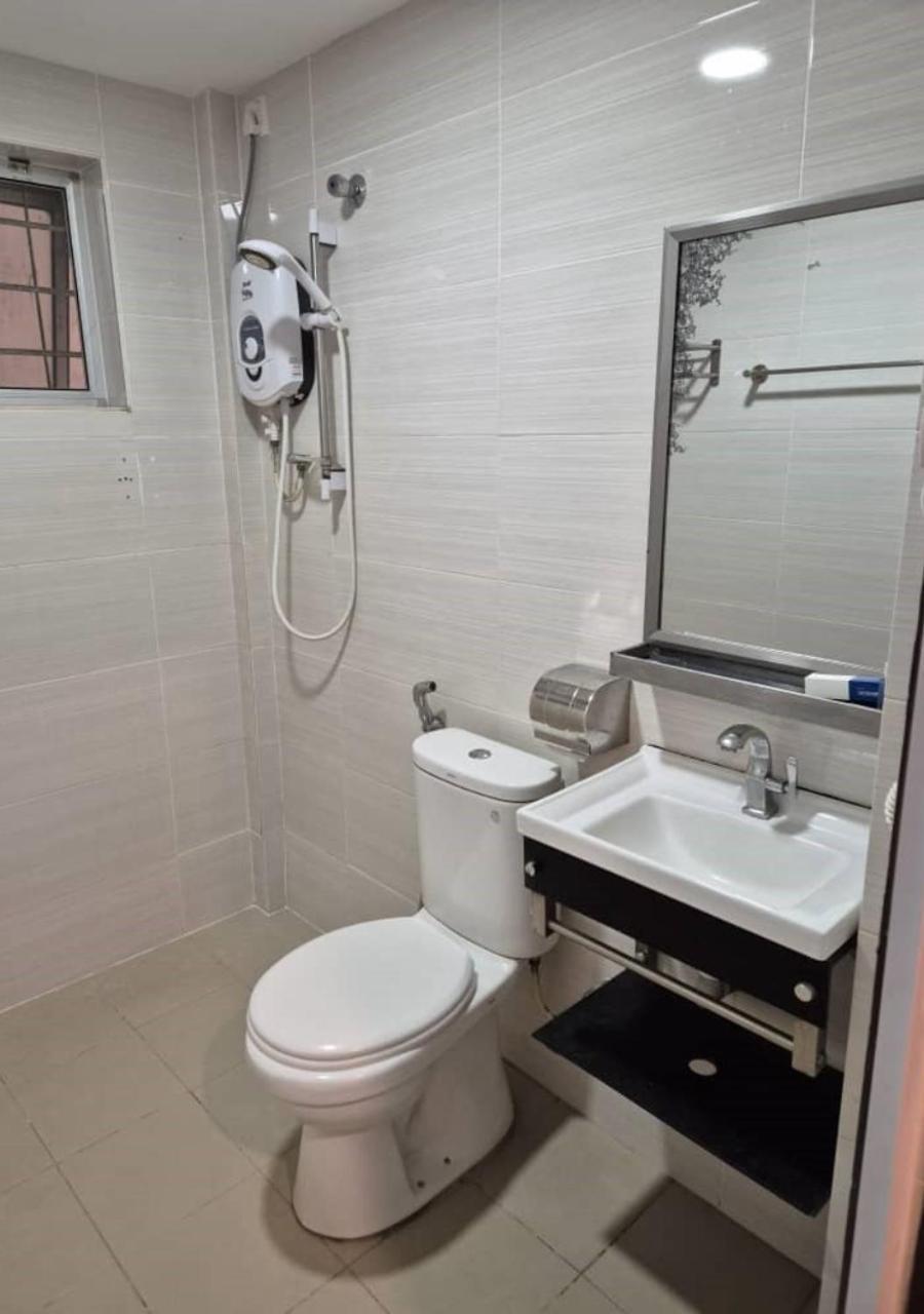 Angsoka Hotel Teluk Intan Zewnętrze zdjęcie
