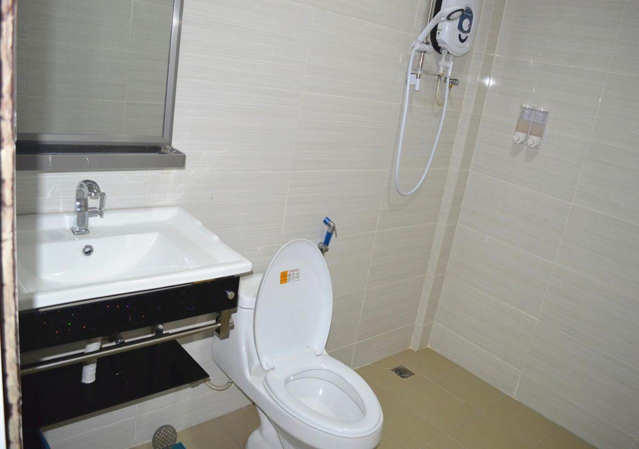 Angsoka Hotel Teluk Intan Zewnętrze zdjęcie